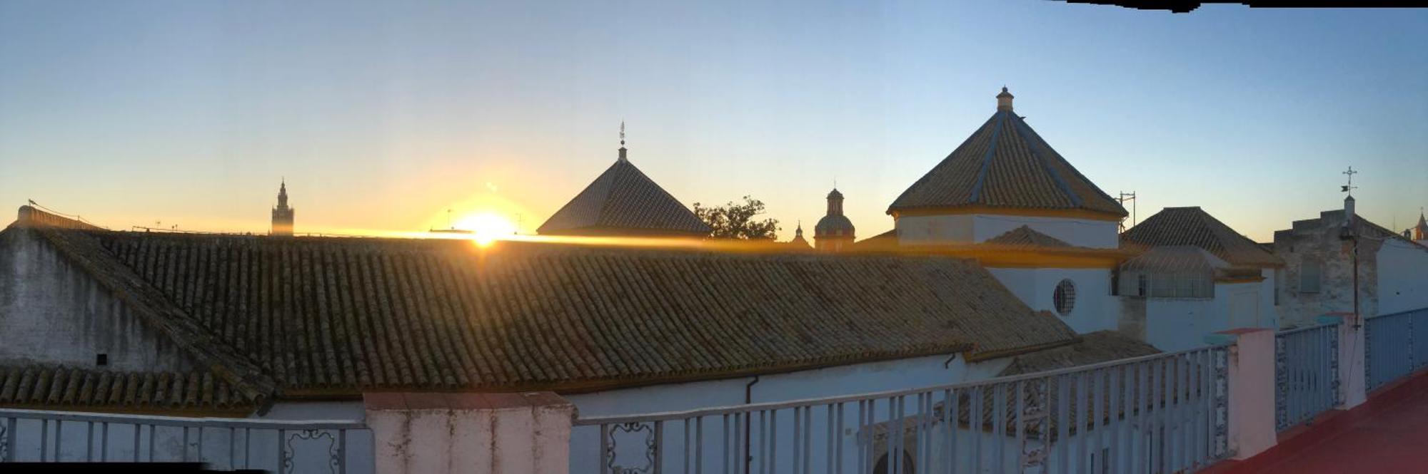 Atico Caleria Con Vistas A La Giralda Apartment Seville Exterior photo